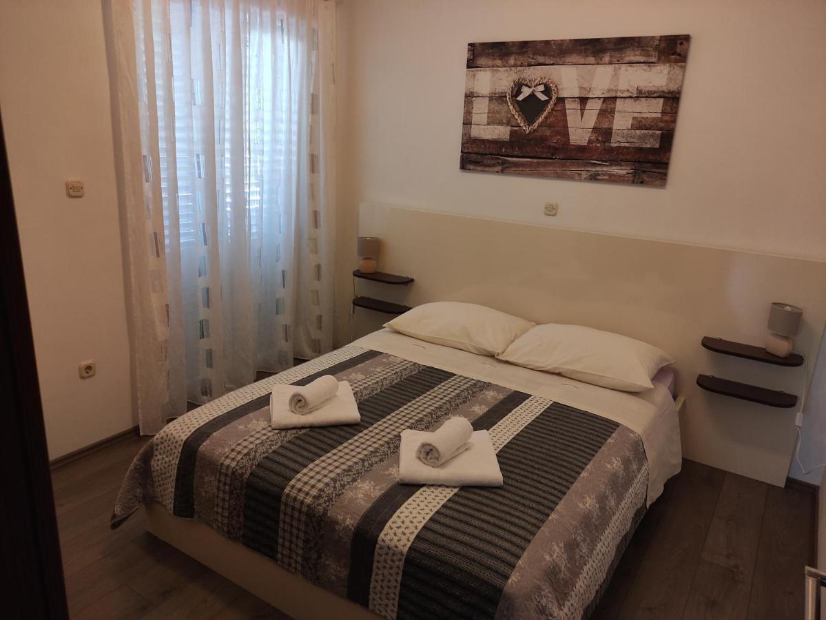 Apartment Veglia Eksteriør billede